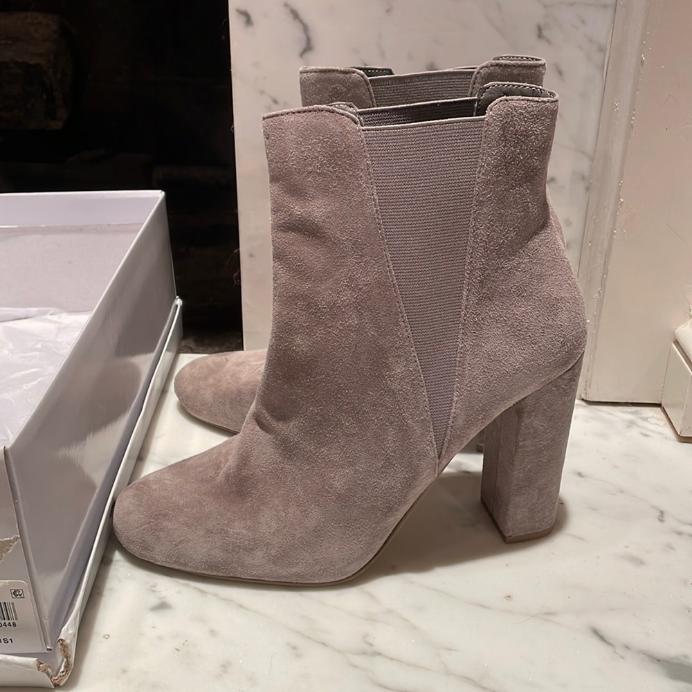 Steve Madden Effect Suede Booties